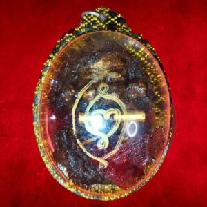 Rare Prai Kuman Amulet Item Code: 21177