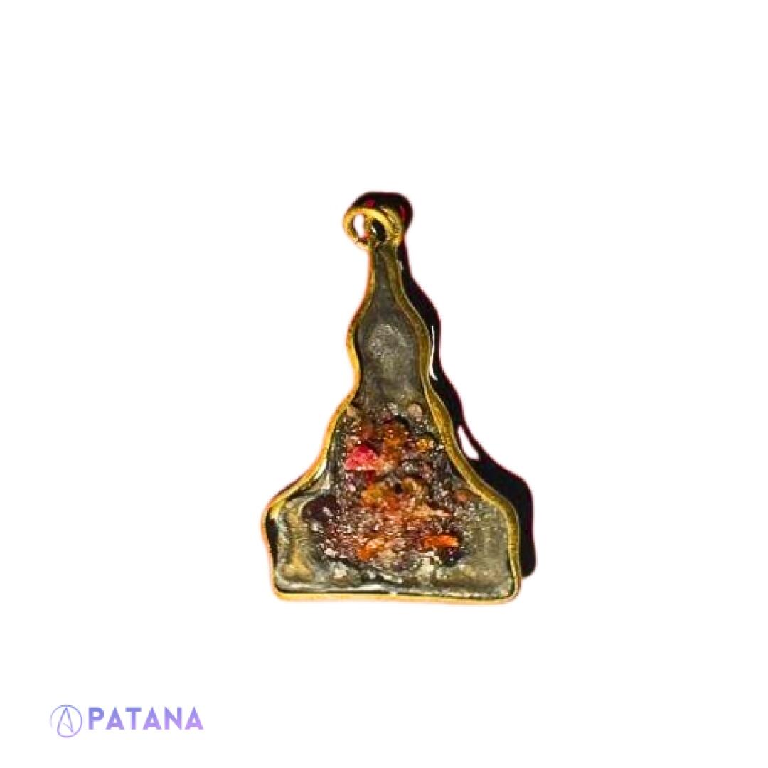 Phra Tha Kradan: Strong Spiritual Guide Towards Success, Protect Against Negative Forces, Toxic Individuals. Life Could Turn Around. - Image 2