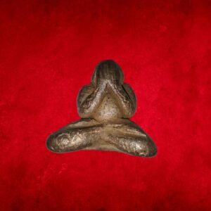 Phra Pidta Small Item Code: 21285